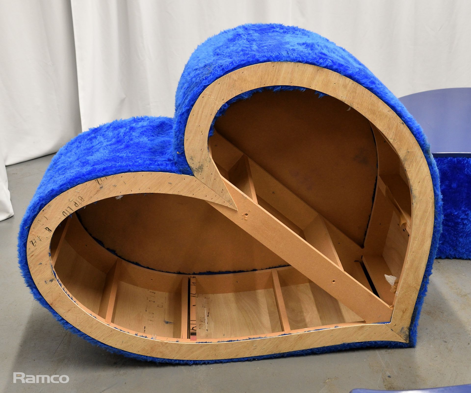 3x Asymmetrical heart shaped blue fur-covered wooden tables from countries' seating area - Image 14 of 14