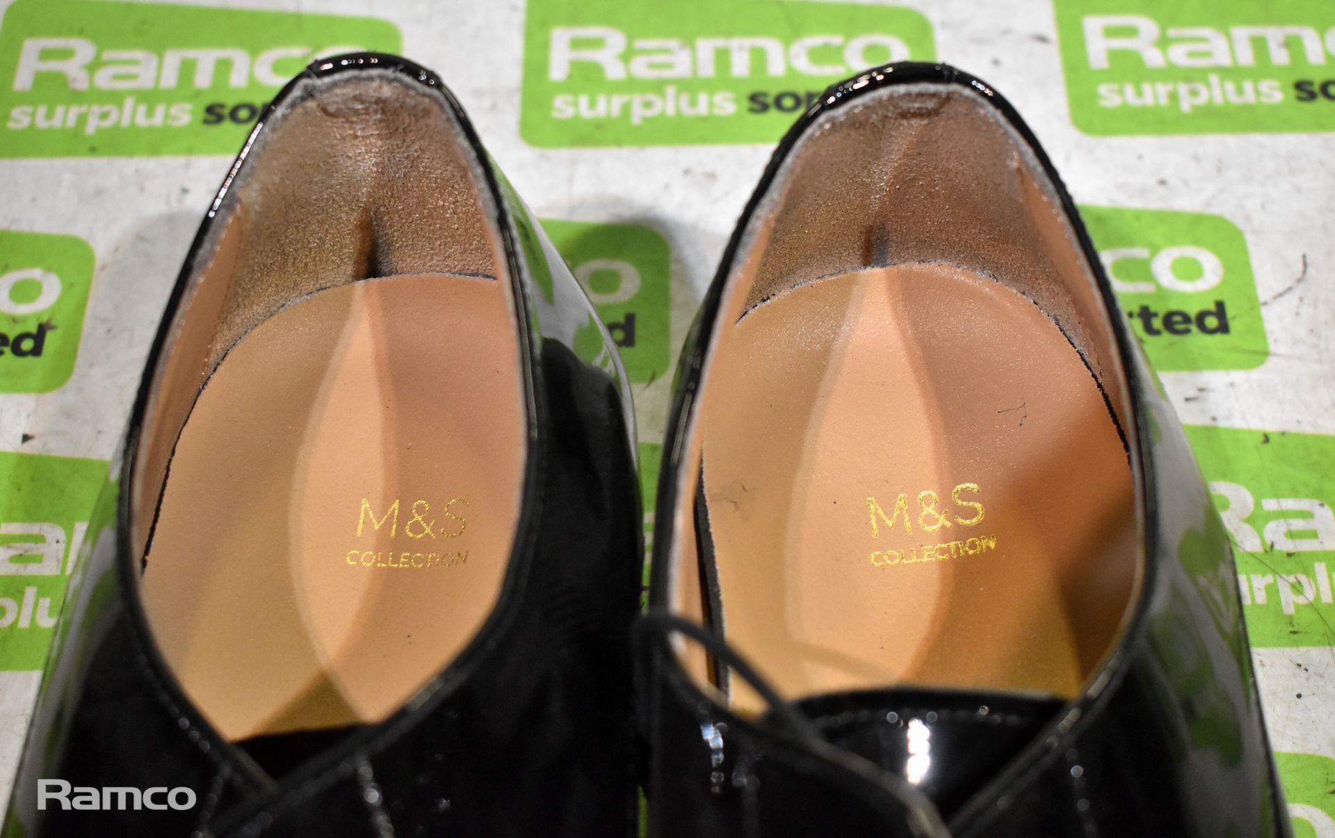 M&S size 10 black shoes - Image 2 of 3