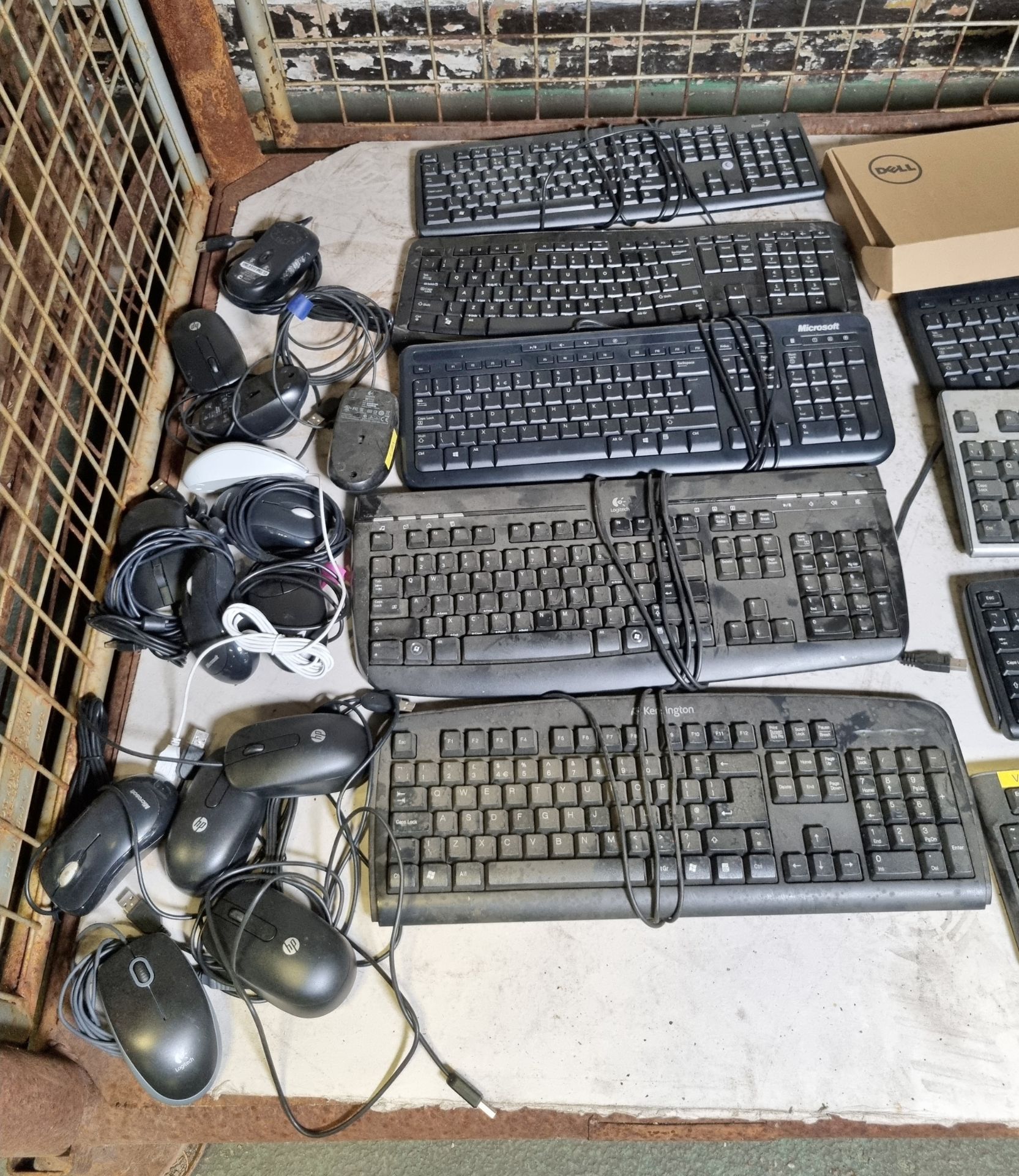 10x wired and wireless keyboards - 13x wired mice - Image 3 of 3