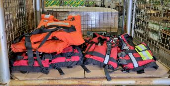 2x Crewsaver 150N lifejackets, Safequip rescue pro - SAF30012 lifejacket XL / XXL 120N