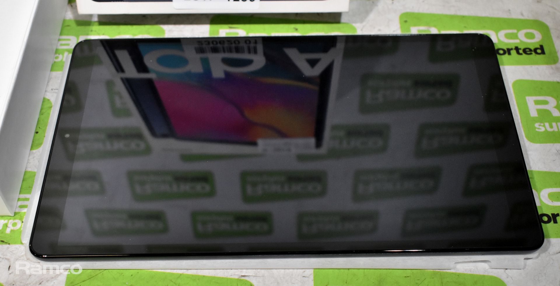 Samsung Galaxy Tab A SM-T510, 10.1 inchTablet, Wifi, 32GB, 2GB RAM, 8MP AF + 5MP, Black - Bild 2 aus 4