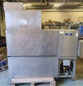 Hobart CN-E-A stainless steel 400V conveyor dishwasher - L 1900 x W 780 x H 2200mm