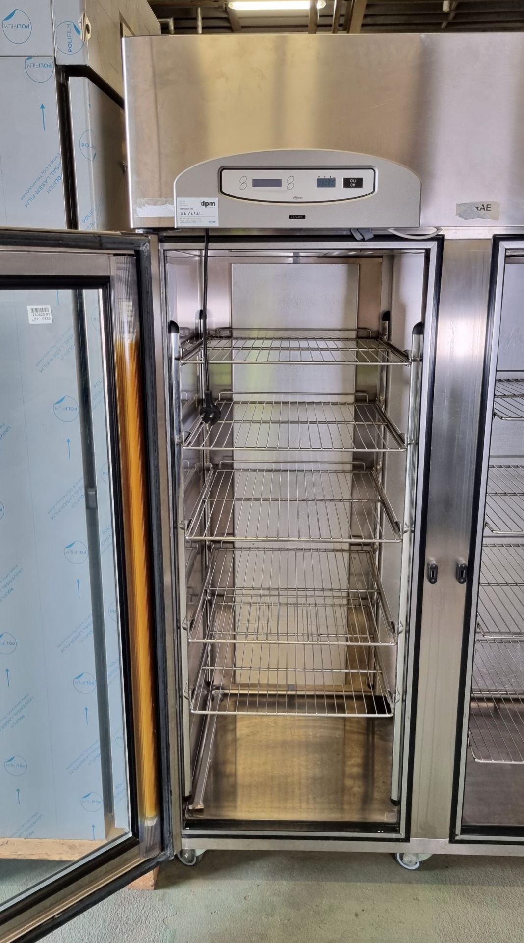 Foster PREMG 1350H double door upright fridge - L 1500 x W 830 x H 2080mm - Image 6 of 6