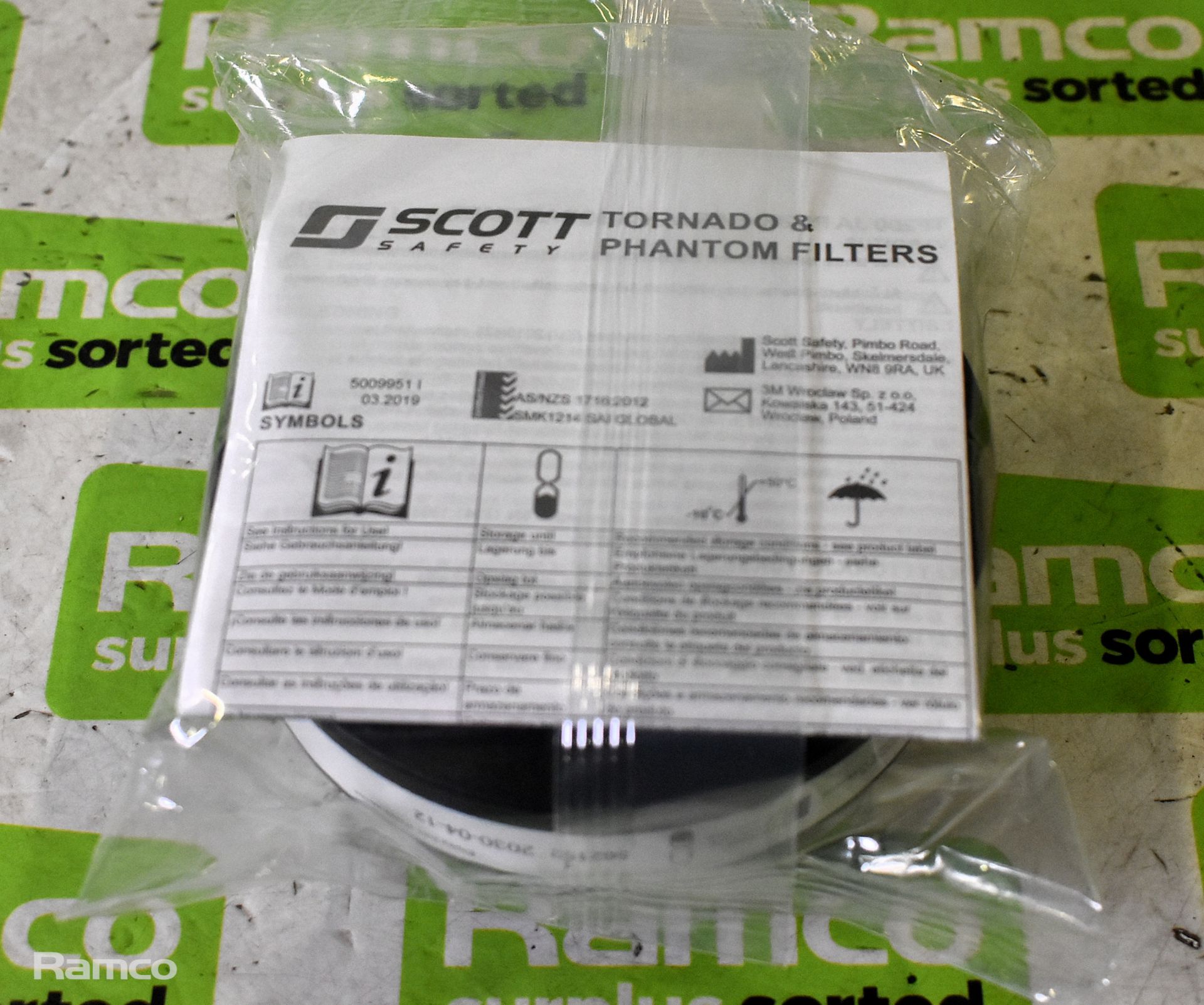 4 boxes of 20x Scott safety respirator filters pf251/2 - exp 2030 - Bild 2 aus 3