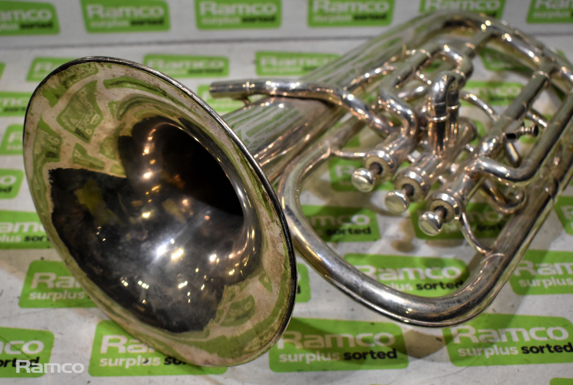 The Triumph tenor horn in hard carry case - Serial No. 14847 - Bild 11 aus 14