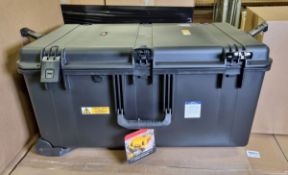 Peli-Storm IM2975 shipping & storage heavy duty transit case - L 795mm x W 518mm x H 394mm