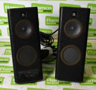Pair of Logitech speakers - missing plug