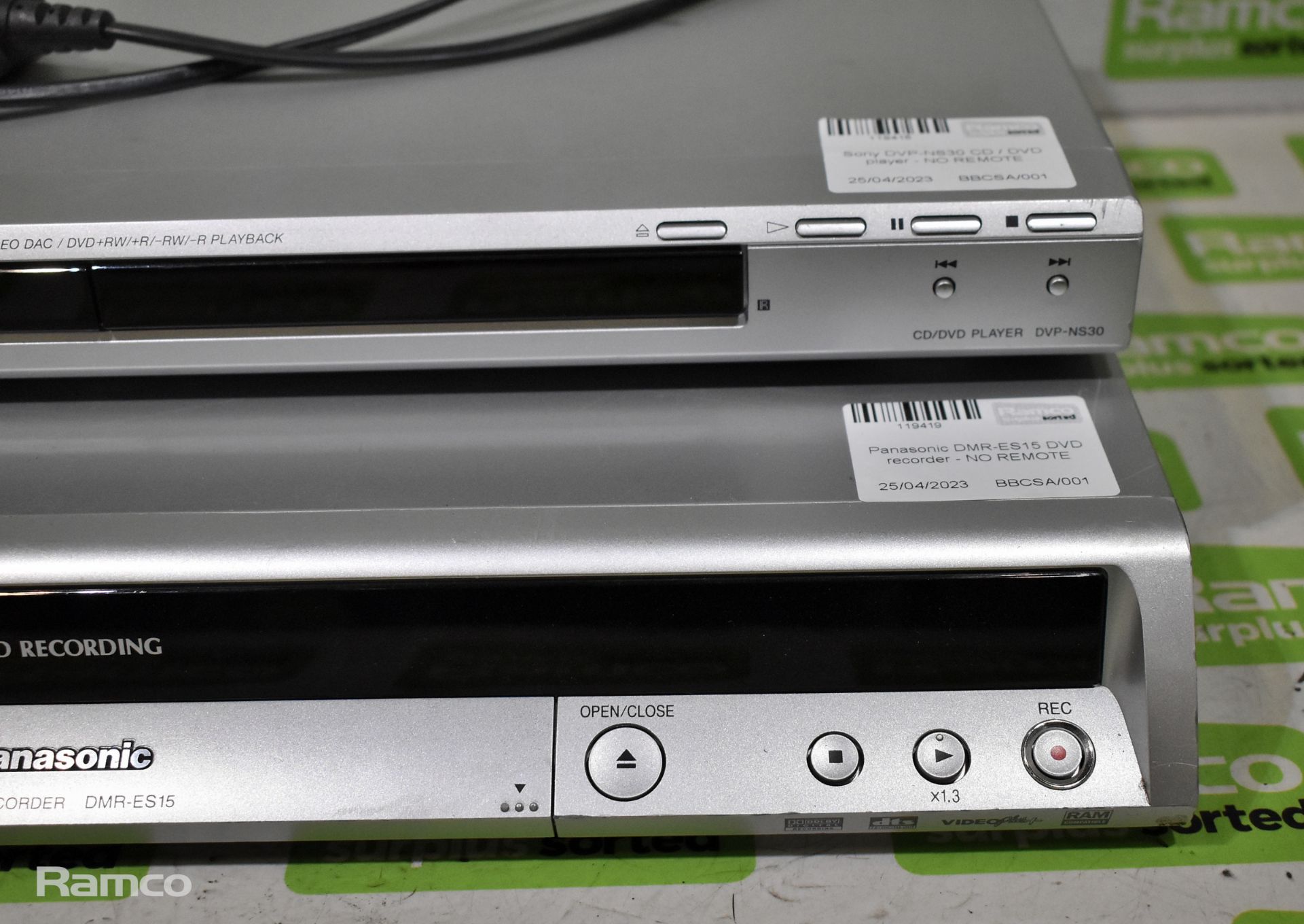 Sony DVP-NS30 CD / DVD player - NO REMOTE, Panasonic DMR-ES15 DVD recorder - NO REMOTE - Image 2 of 4