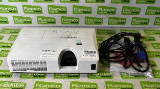 Hitachi CP-RX93 LCD projector unit with document