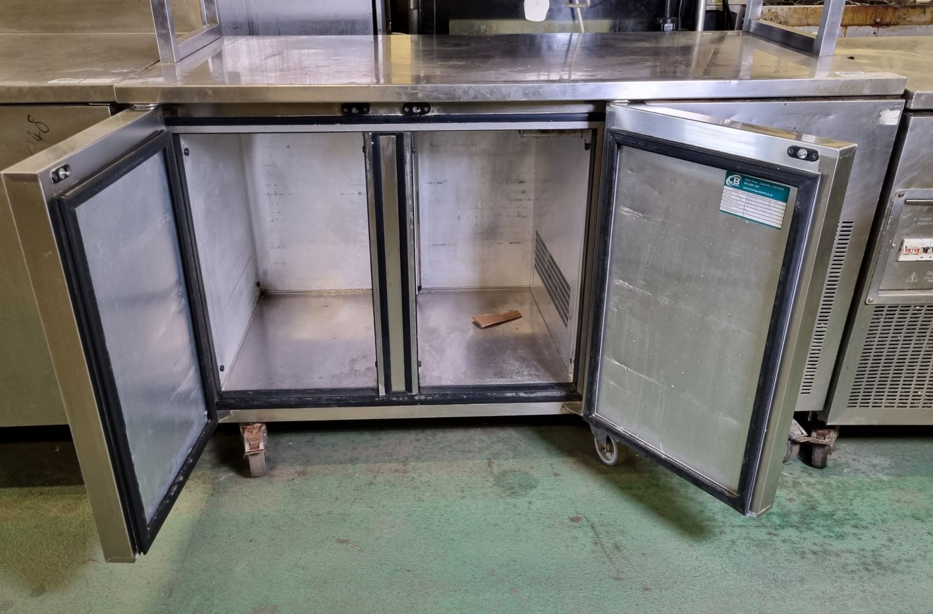 Foster stainless steel double door counter fridge with shelf - unknown model - W 1415 x D 705mm - Image 3 of 4