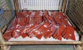 30x Polychem P43/E9 medium gloves - size 9 - heavyweight red PVC chemical resistant gauntlets