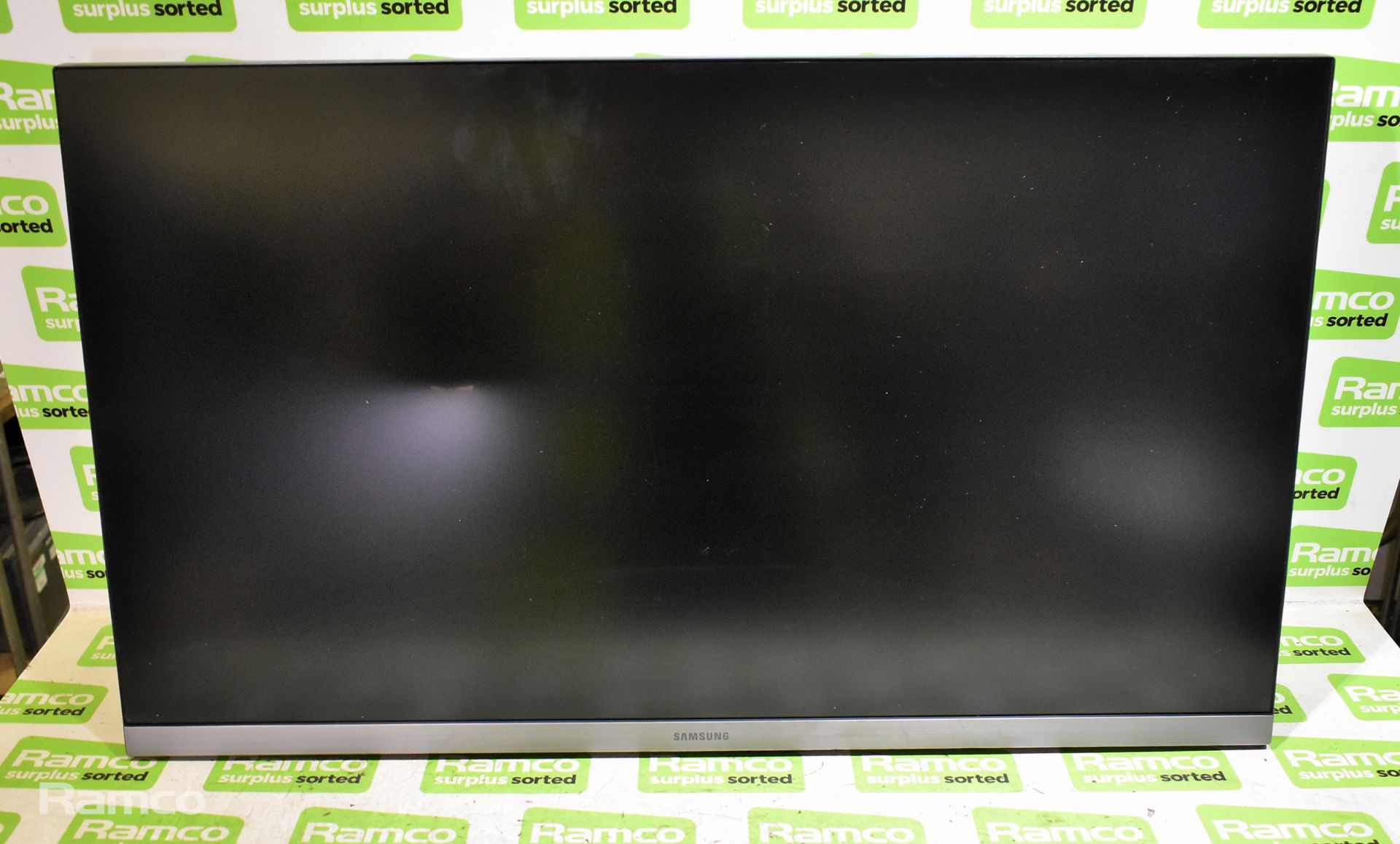 Samsung U28R550UQU 4k UHD 28 inch monitor - Bild 2 aus 5