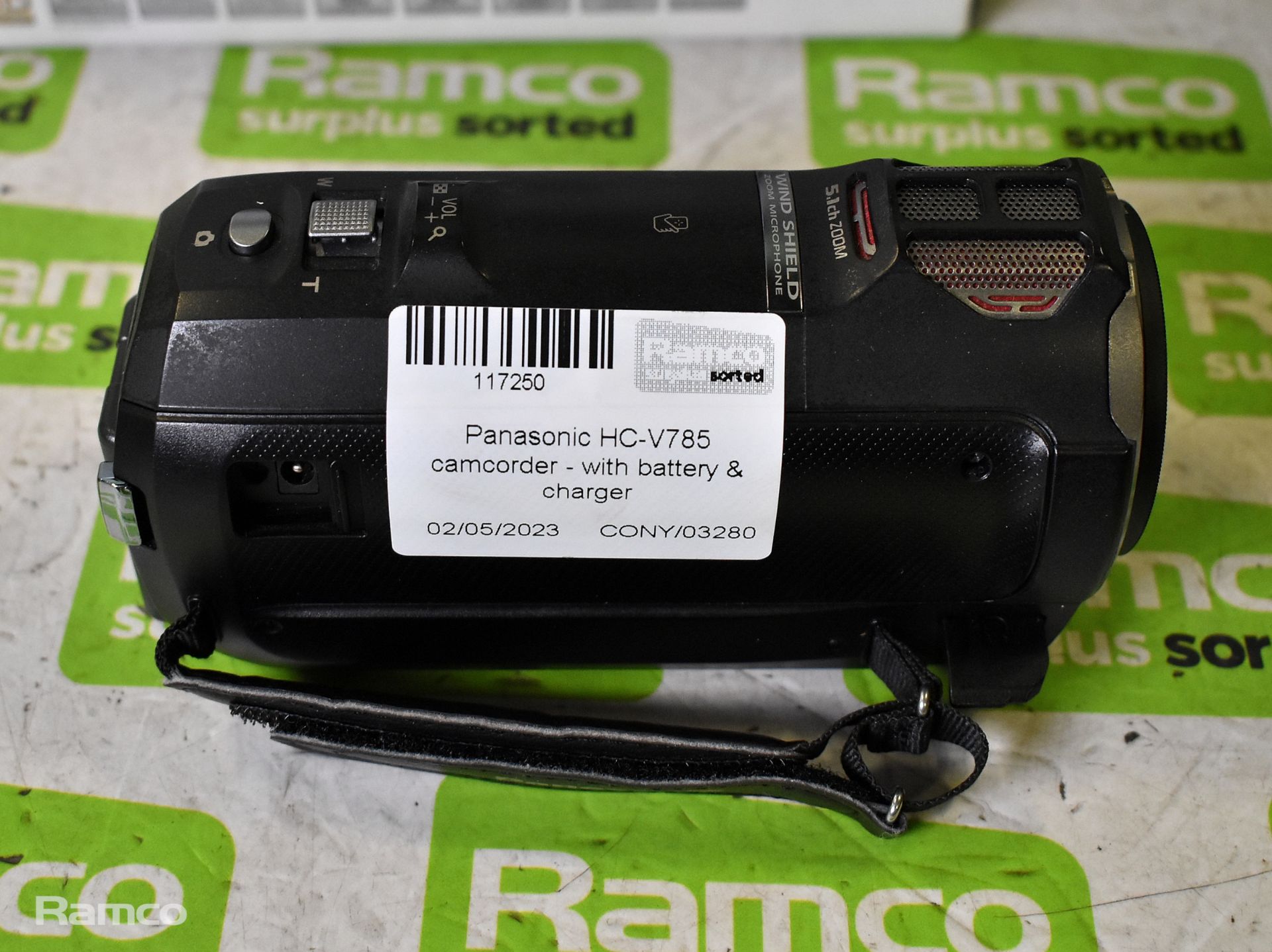 Panasonic HC-V785 camcorder - with battery & charger - Bild 6 aus 11