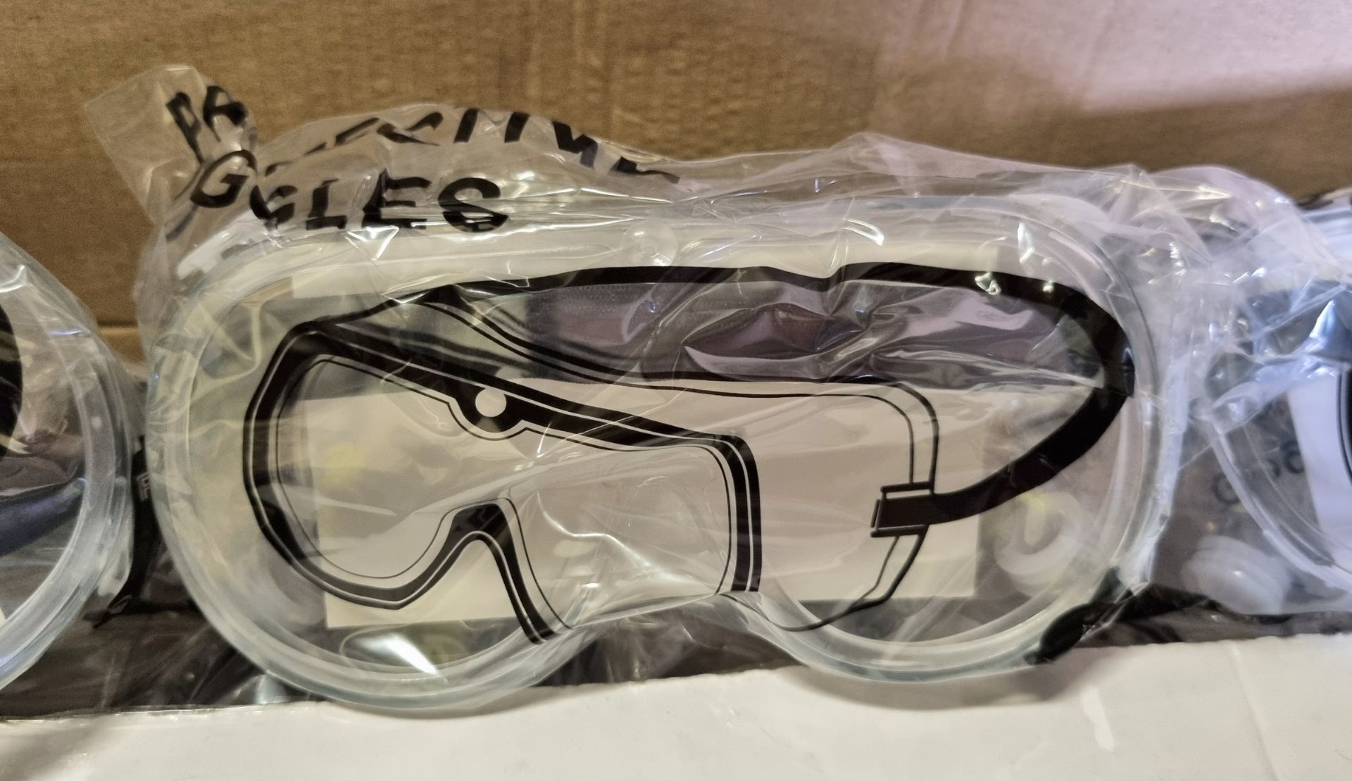 3x boxes of Tapmedic LLC safety goggles - 150 pairs per box - Image 4 of 5