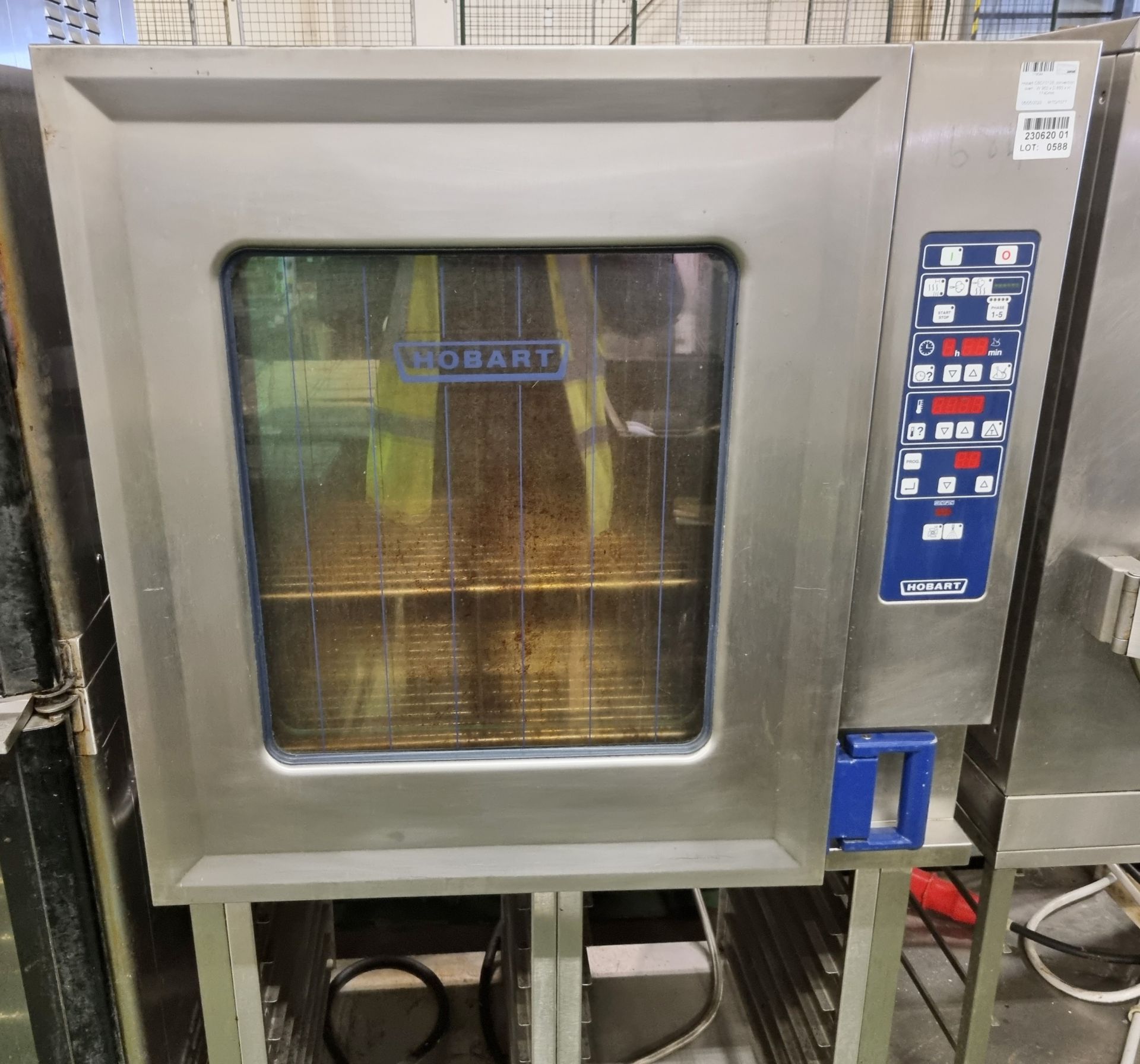 Hobart CSD1012E convection oven - W 950 x D 850 x H 1740mm - Image 3 of 6