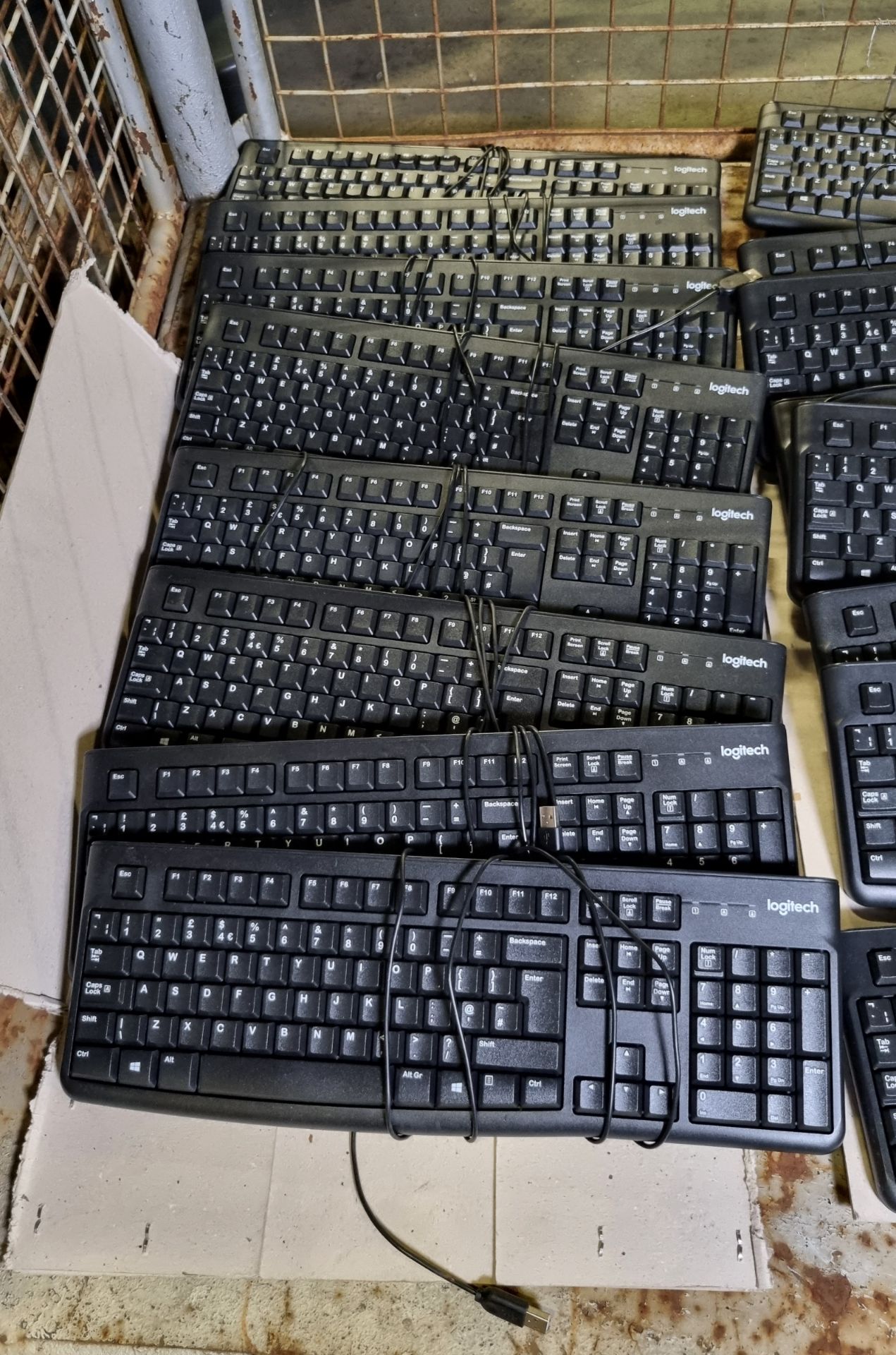 16x Logitech K120 wired USB keyboards - Bild 3 aus 3