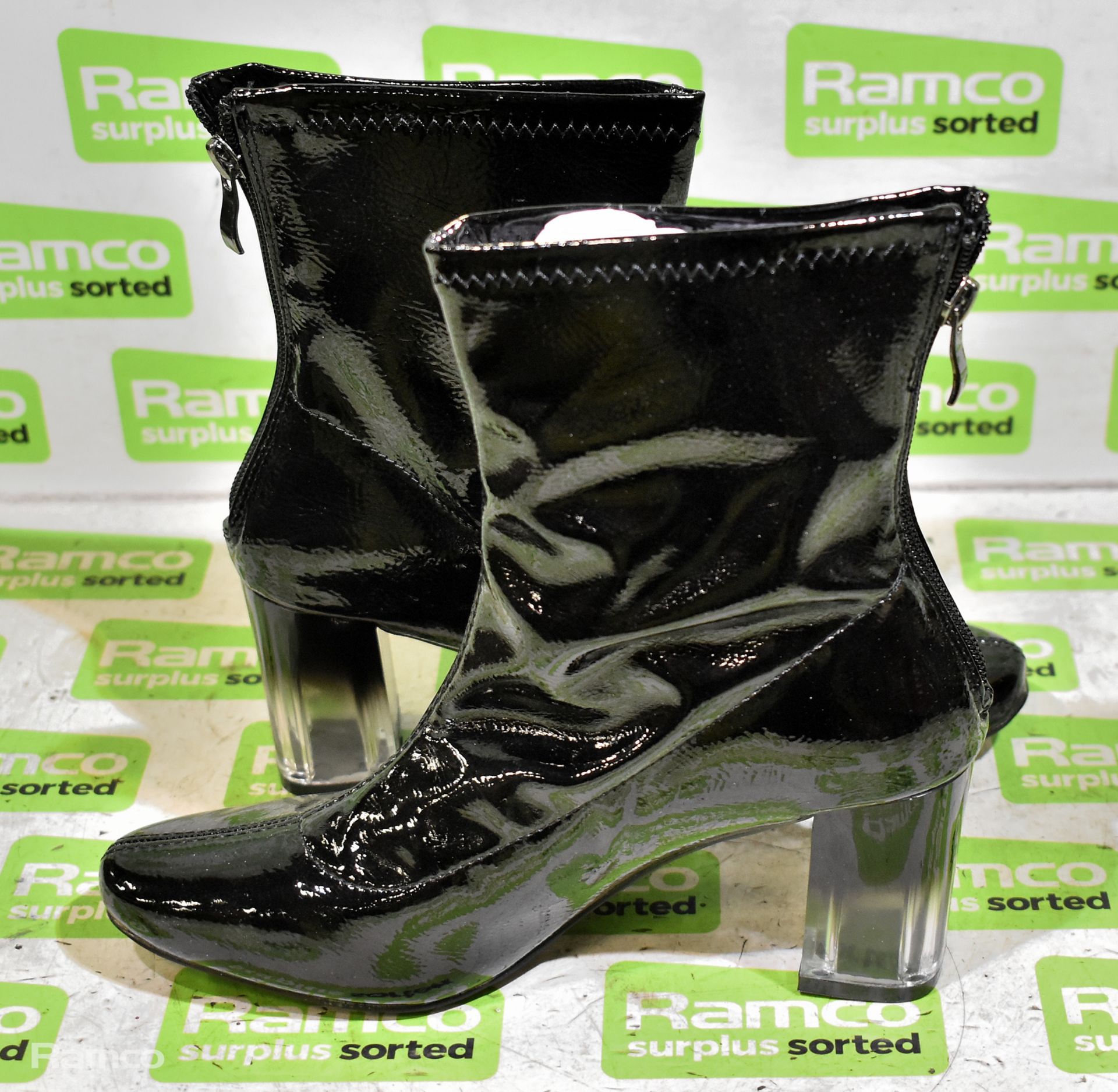 SpotOn F50686 black patent zip-up boots - UK size 4 - not worn - still boxed - Bild 2 aus 6