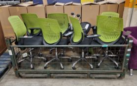 8x Green wheelie office chairs