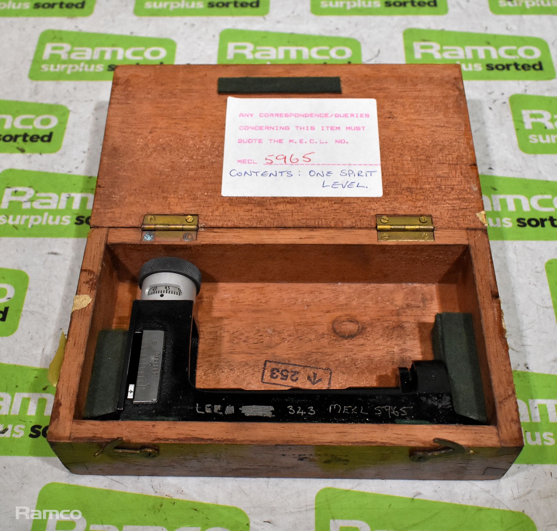 C & P - degrees spirit level tool with case - Image 6 of 7