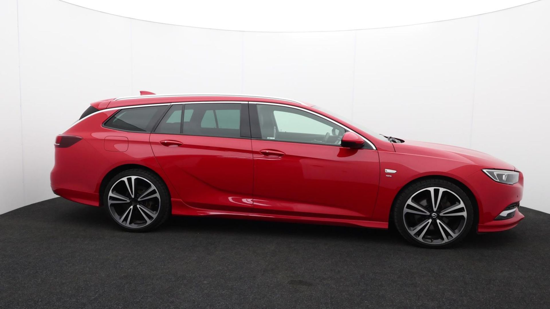 2017 Vauxhall Insignia Sri VX-Line estate - 2ltr Diesel engine - 89,747 Miles - Image 5 of 63