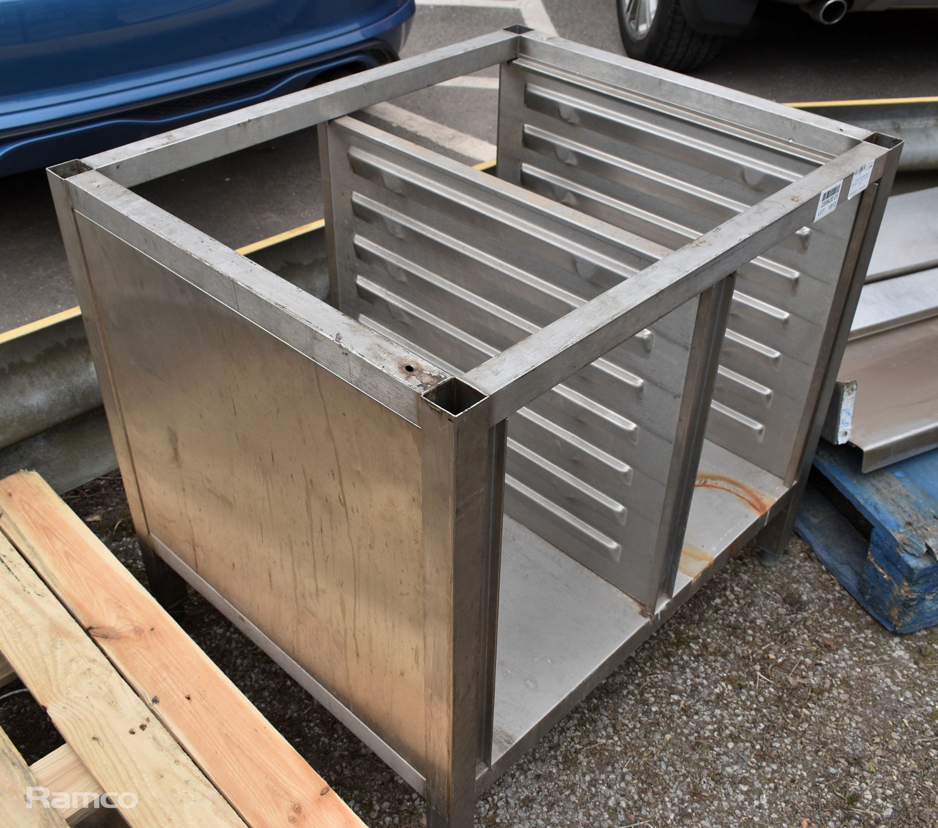 14 shelf stainless steel racking unit - L 800 x W 640 x H 770mm - Image 2 of 3