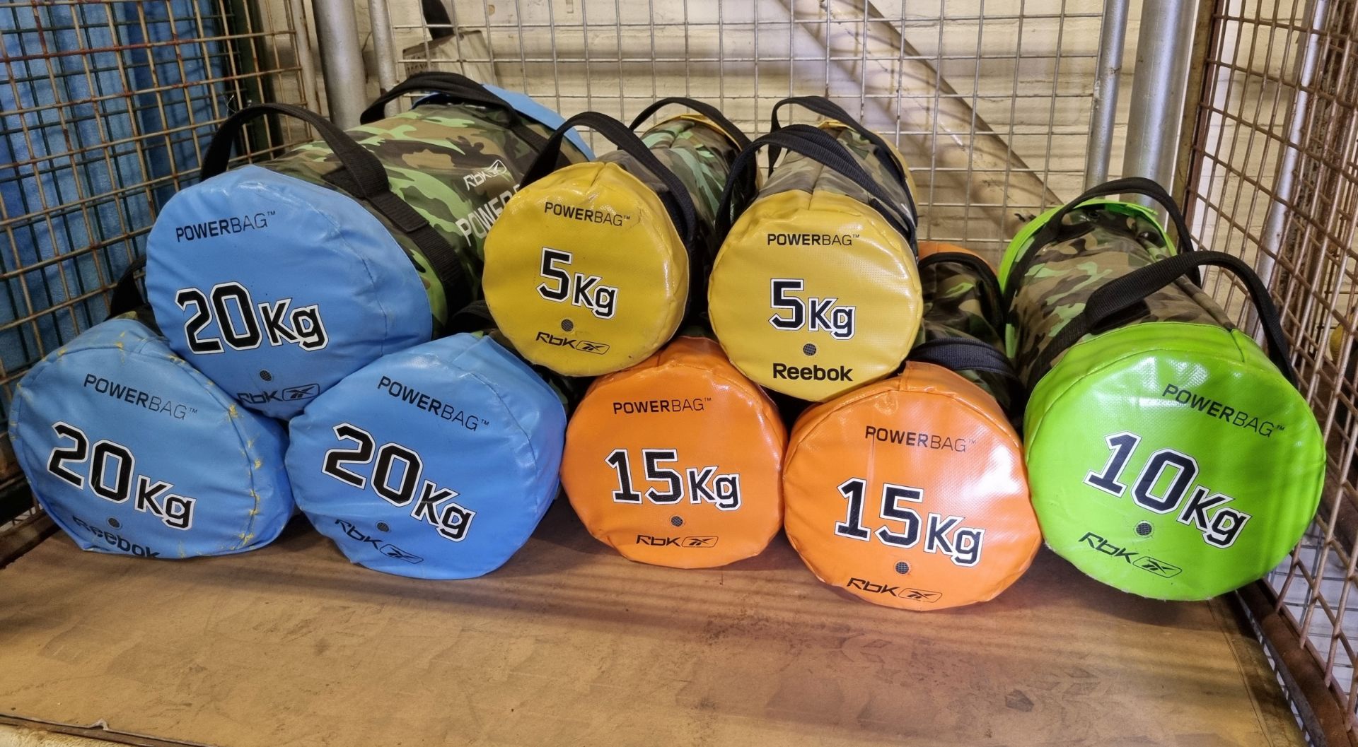 8x Reebok powerbag exercise set - 2x 5kg - 1x 10kg, 2x 15kg, 3x 20kg - Image 3 of 3