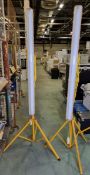 2x Fortis T8 1x58W 5ft portable light assemblies with stand