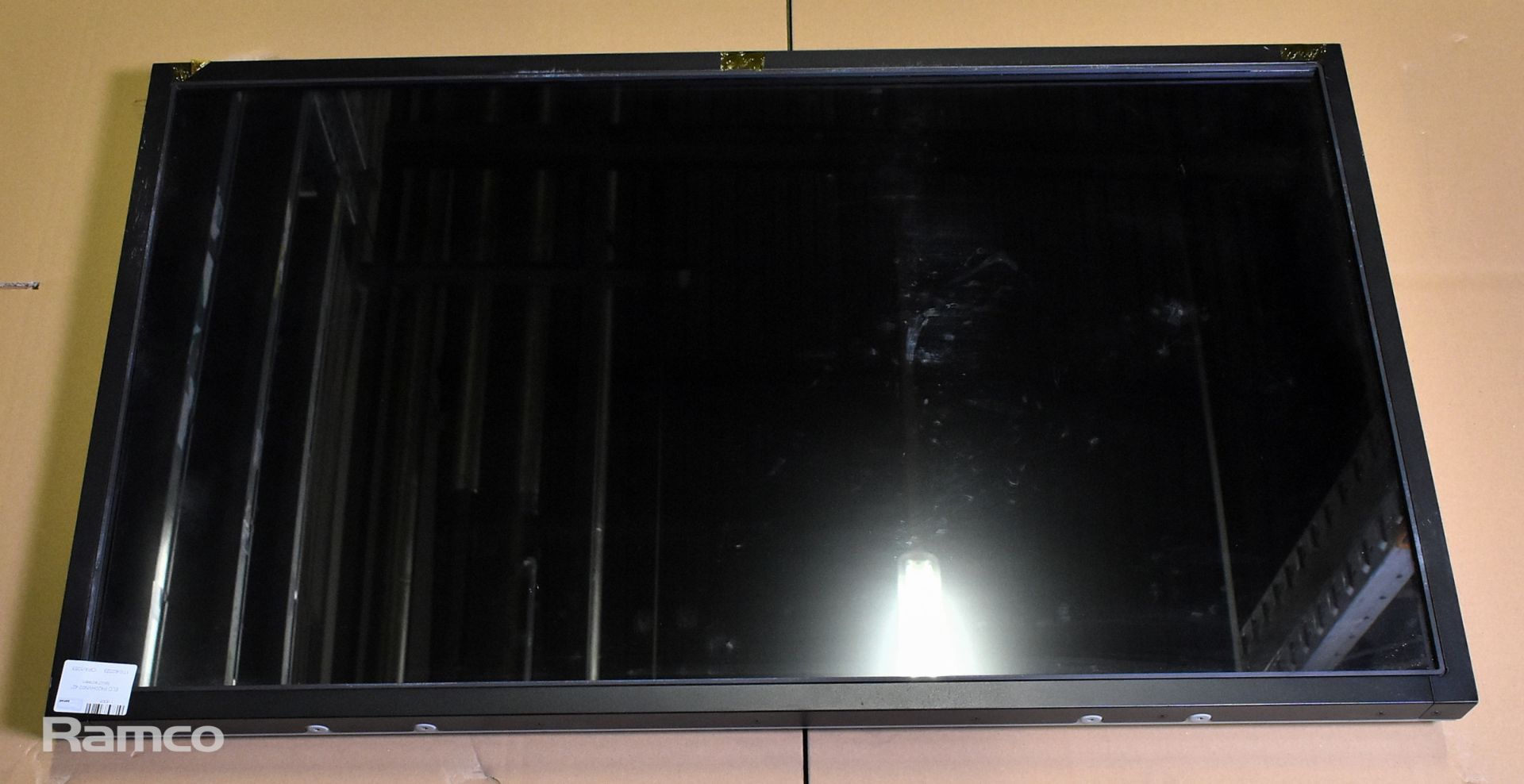 ELO P420HVN02 42 inch touchscreen