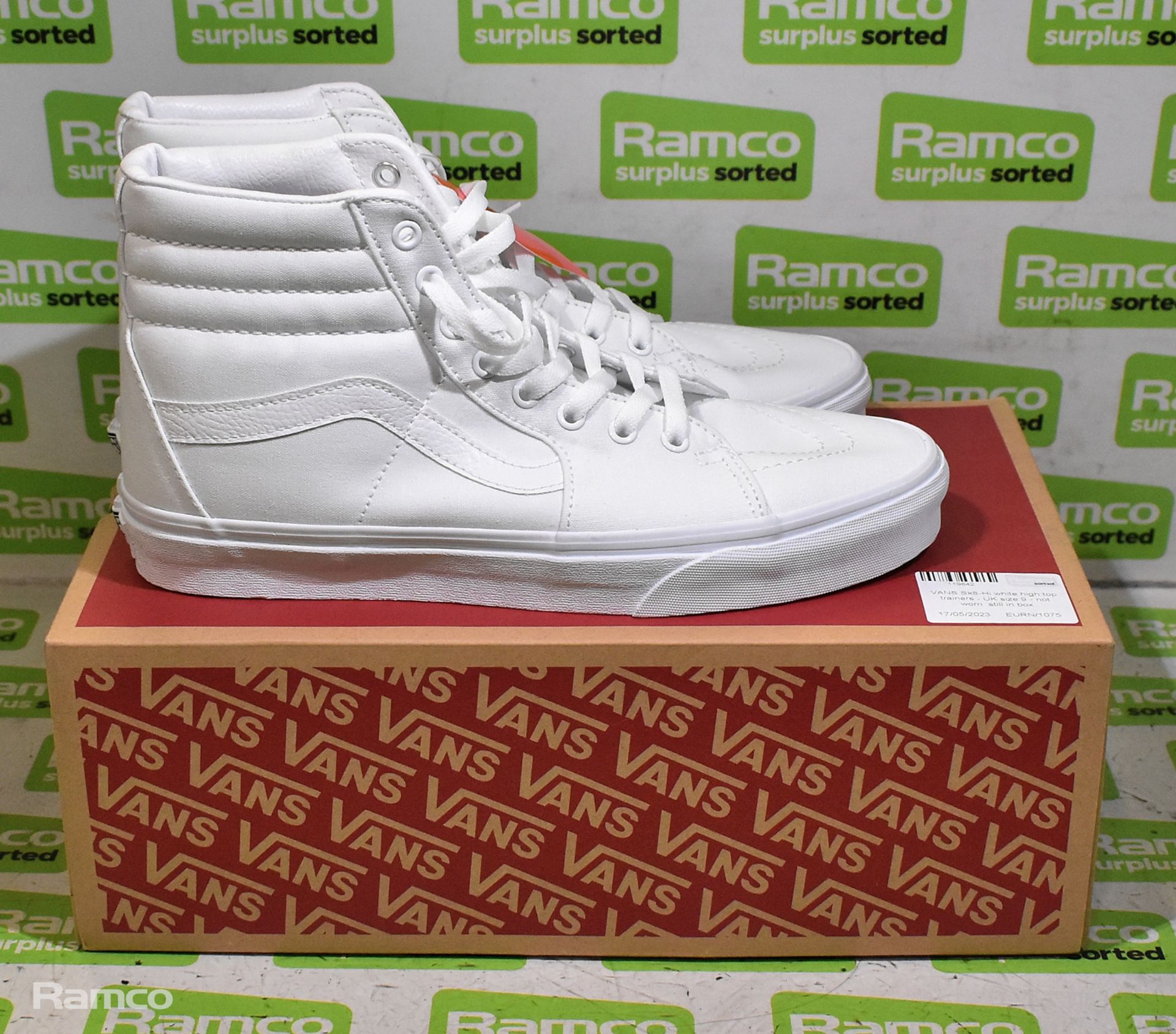 VANS Sk8-Hi white high top trainers - UK size 9 - not worn, still in box - Image 7 of 7