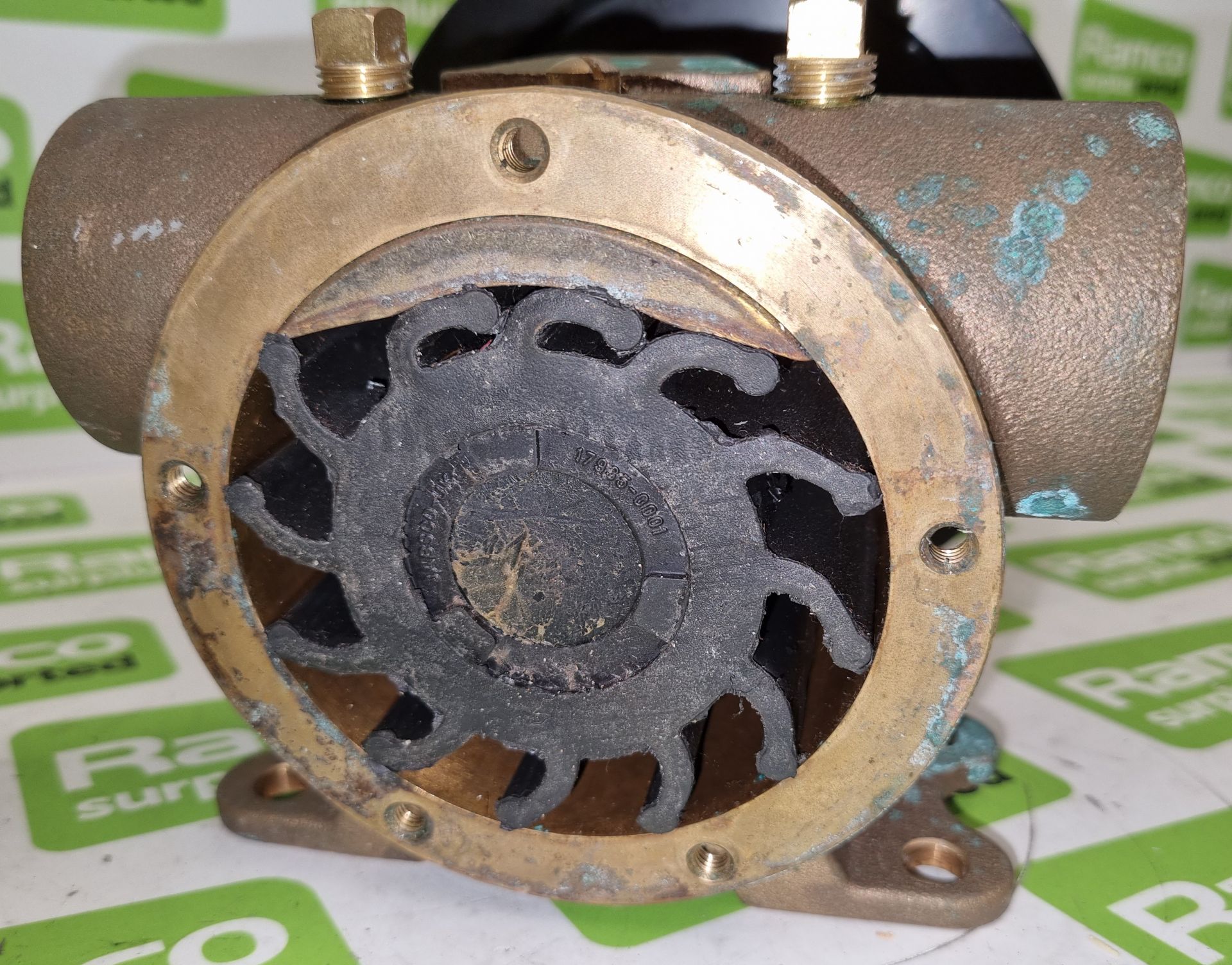 Jabsco T2 2613 riser bronze clutch pump - L 210 x W 180 x H190mm (MISSING BACK PLATE) - AS SPARES - Bild 2 aus 8
