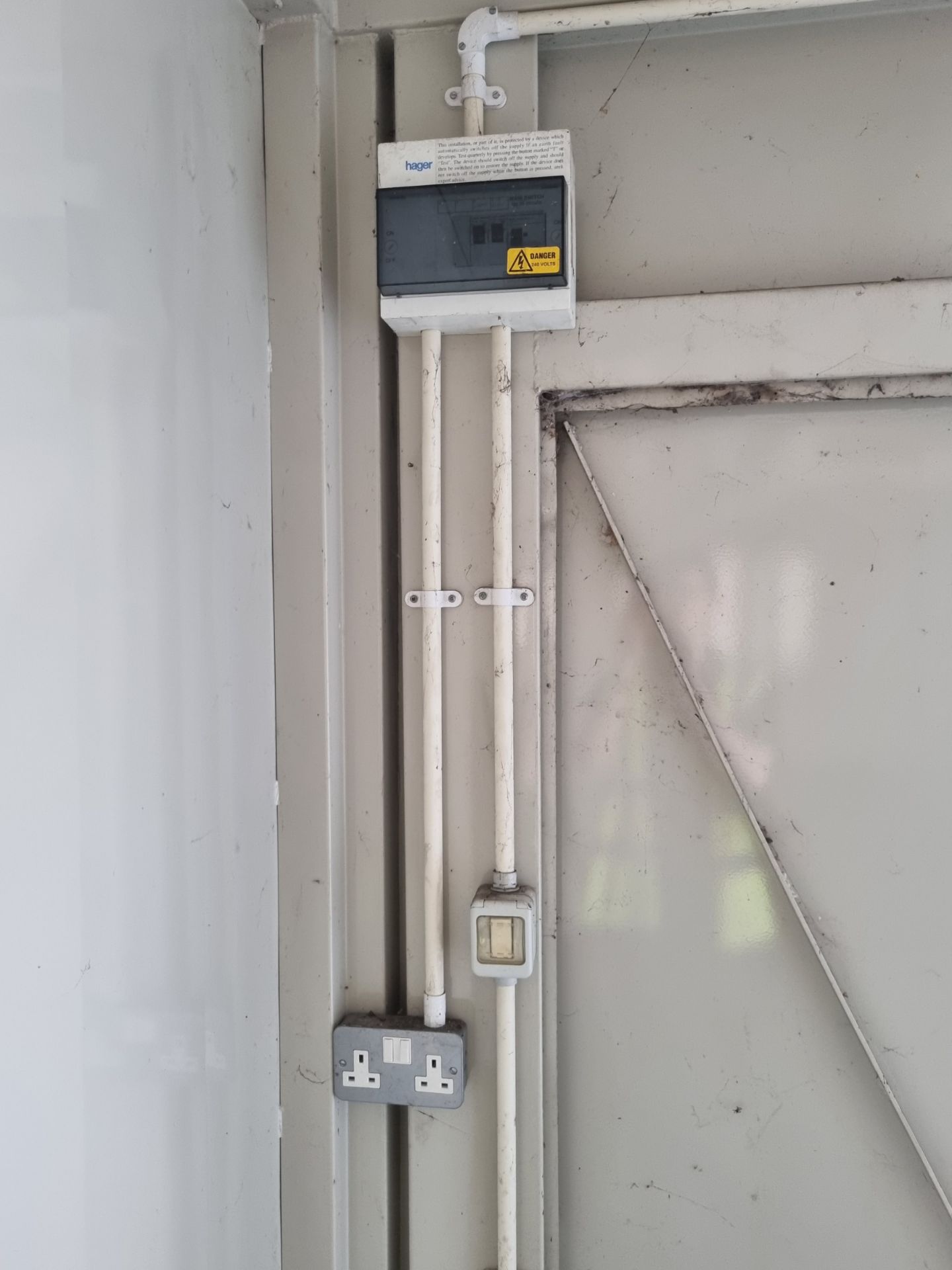 30 foot Portastor steel security container -1x consumer unit 3x 36w lighting 1x double socket - Image 9 of 12