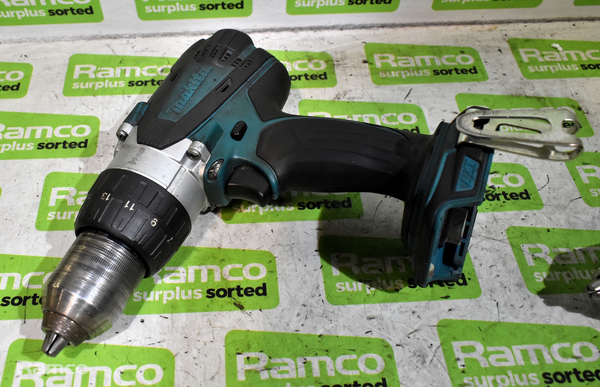 Makita DHP458 and BHP458 cordless hammer drills in 1 case - L 400 x W 300 x H 160mm - NO BATTERY - Image 2 of 7