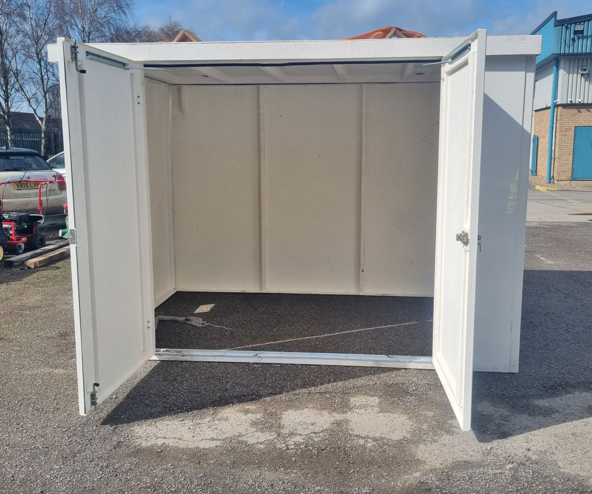Non expandable shelter kit (approx shelter size: 3150 x 2000 x 2150mm) - Image 6 of 15