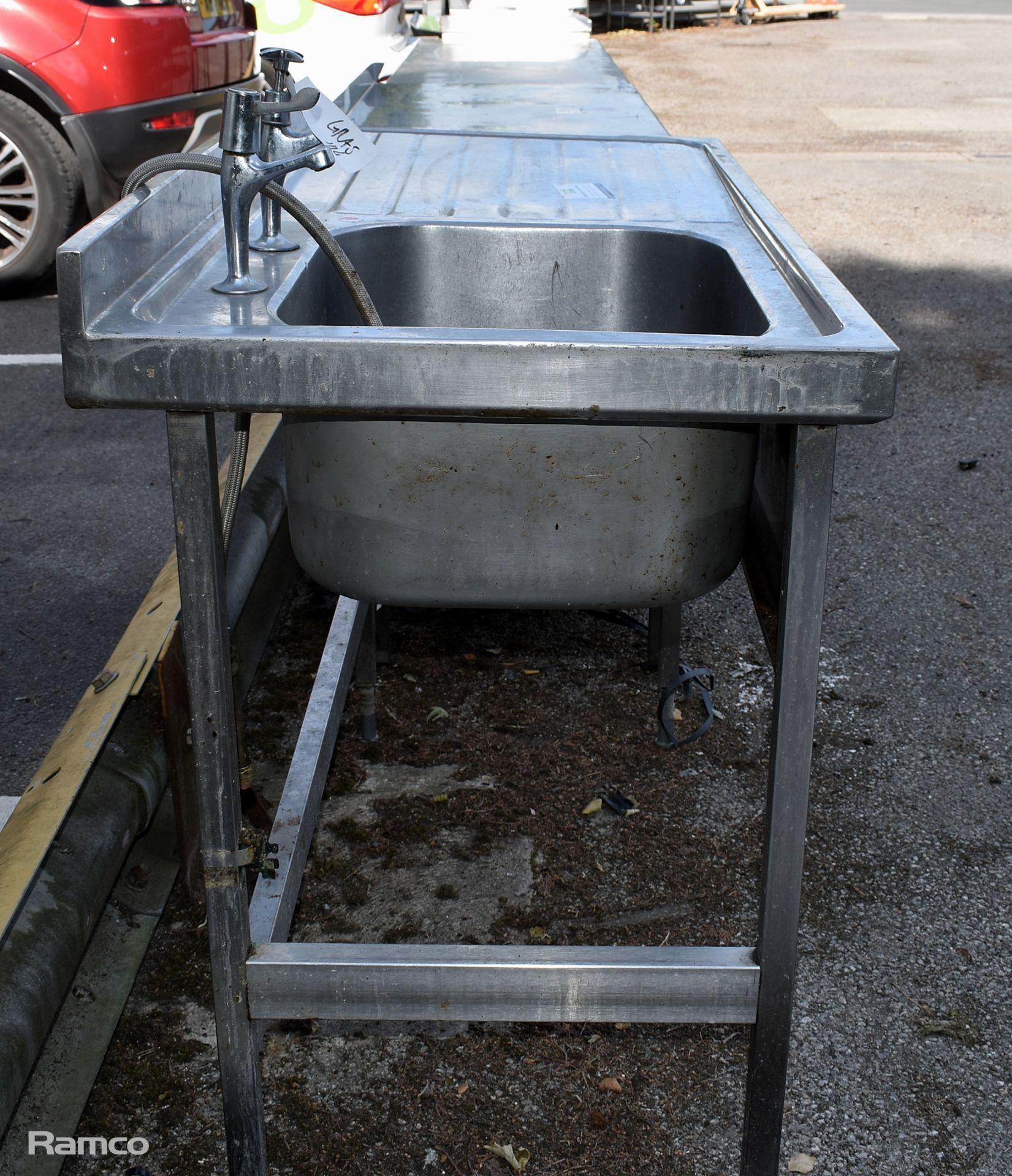 Stainless steel sink unit with upstand - L 1200 x W 600 x H 1100mm - Bild 4 aus 4