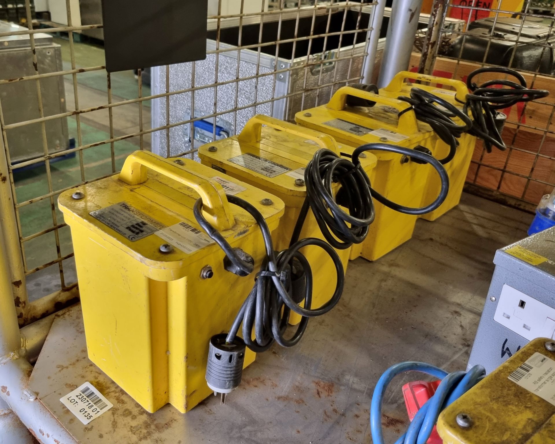 4x Transformer units 115V - 240V - Bild 2 aus 4