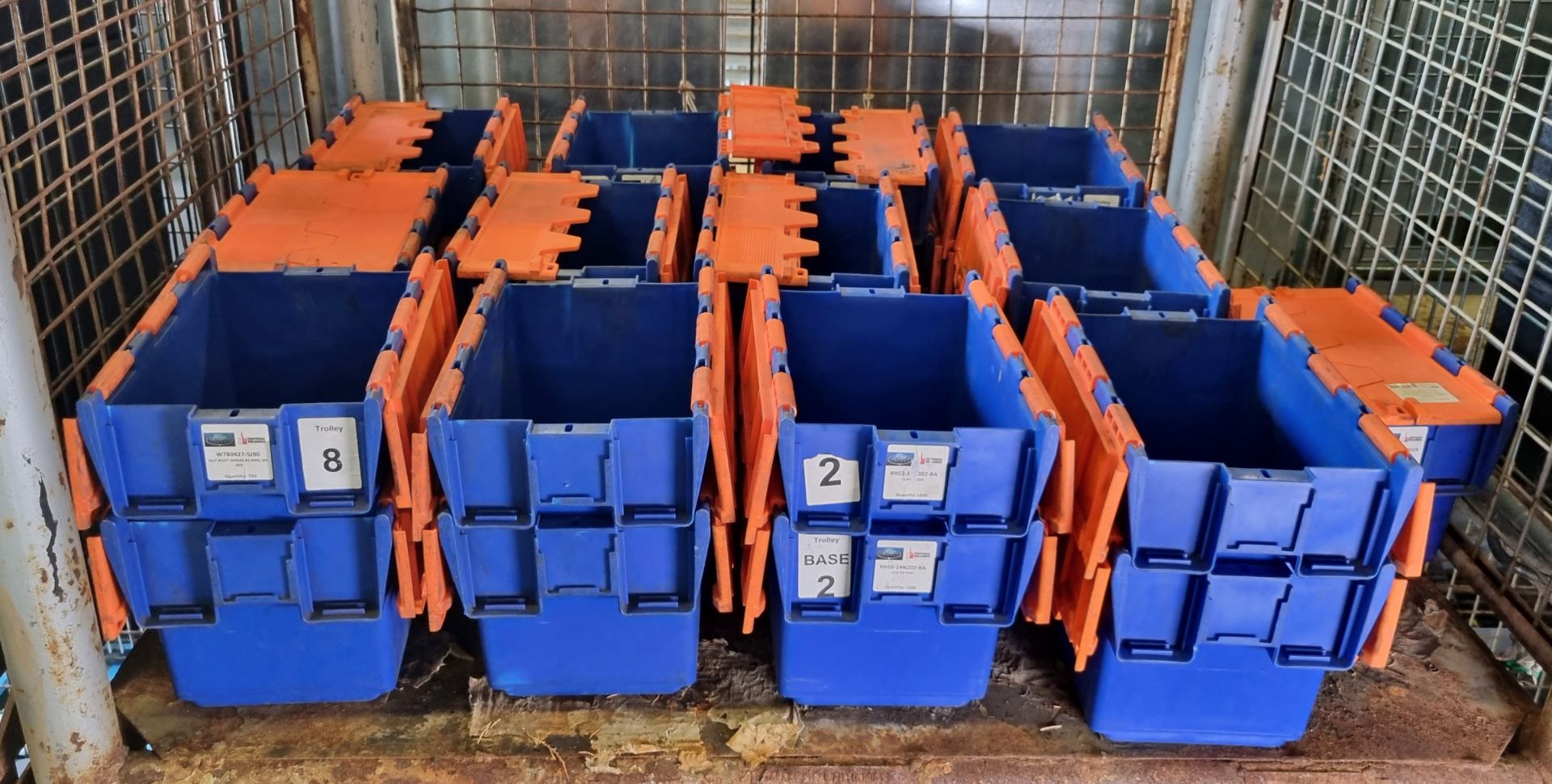 25x Orange and blue stackable tote bins with folding lids - W 200 x D 300 x H 200mm - Image 2 of 4