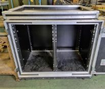 Flightcase warehouse dual opening server chassis flight case - L 1100 x W 880 x H 990mm