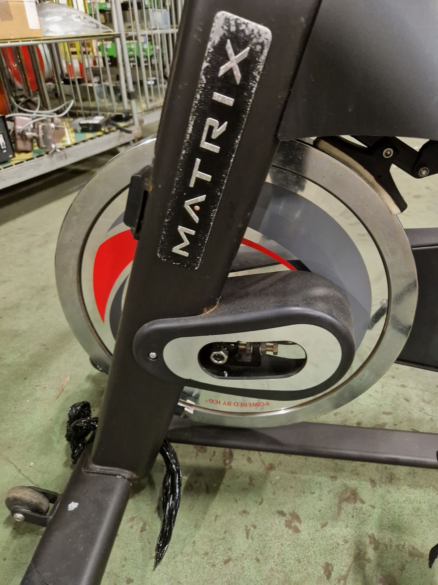 Matrix IC2 spin bike - max user weight 130kg - L 1200 x W 530 x D 1100mm - Image 4 of 6