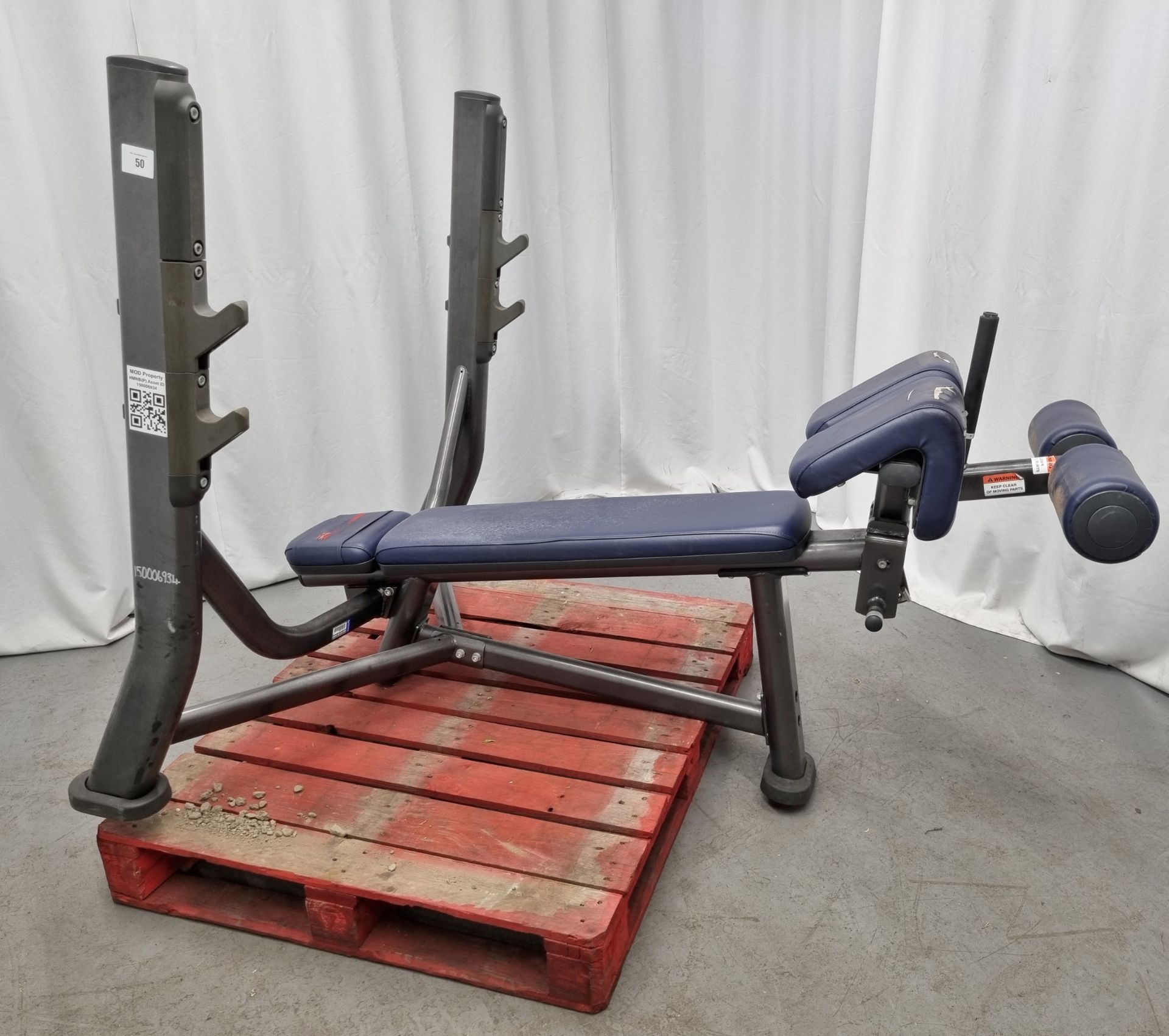 Incline weight bench - L 1750 x W 130 x H 1260mm