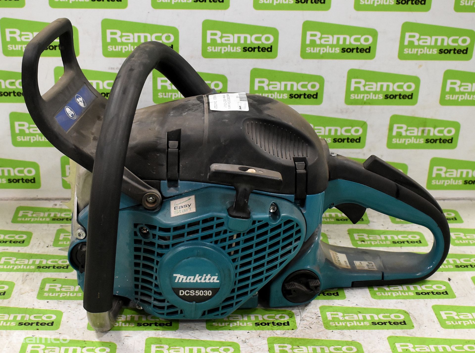 Makita DCS5030 50cc petrol chainsaw - BODY ONLY - AS SPARES OR REPAIRS - Bild 3 aus 5