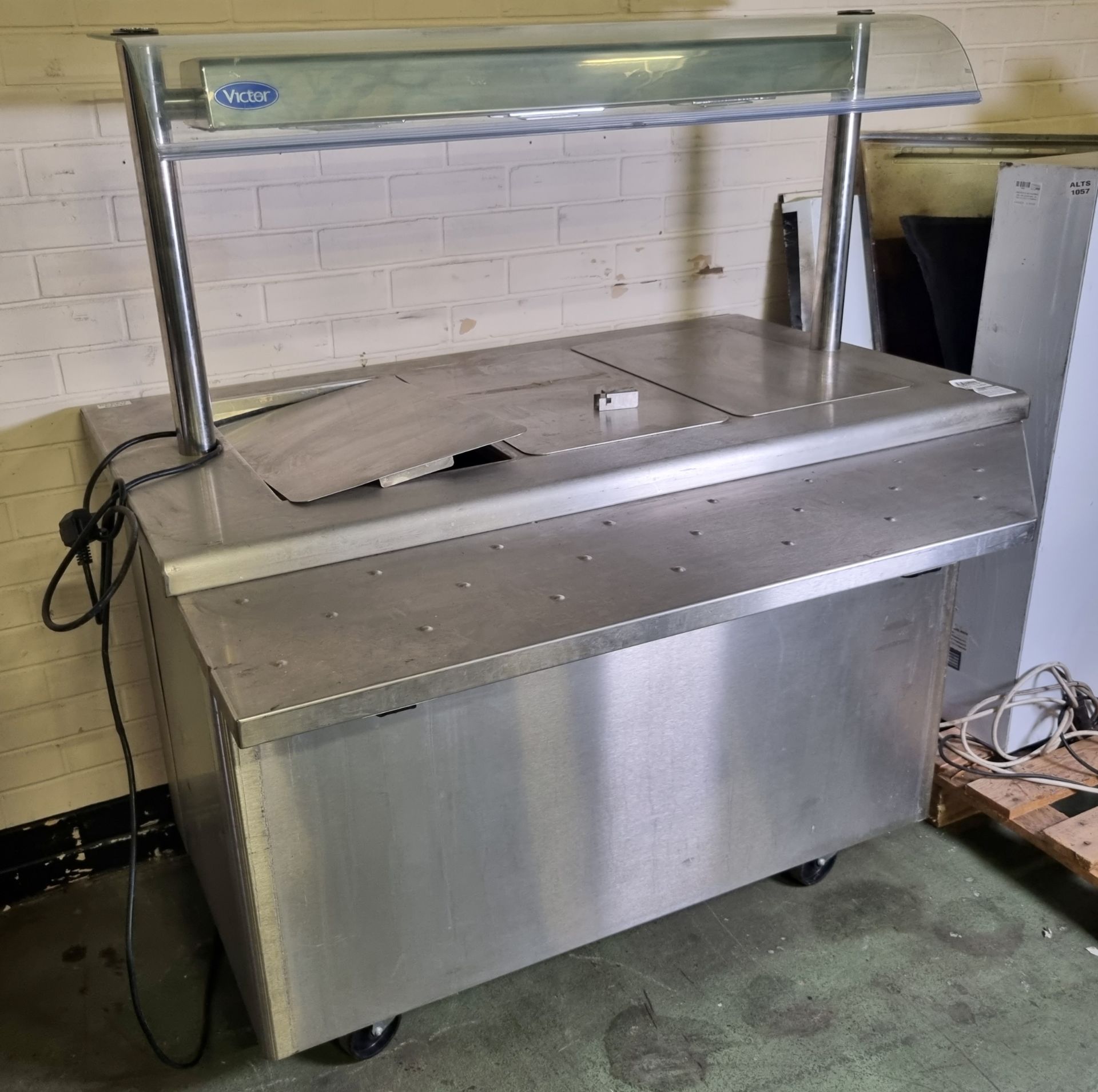 Victor SCEP12Z-42(S) hot plate server - 250V - L 1370 x W 1000 x H 1460mm - Image 4 of 4