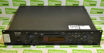 Tascam MD-501 minidisc recorder / player unit