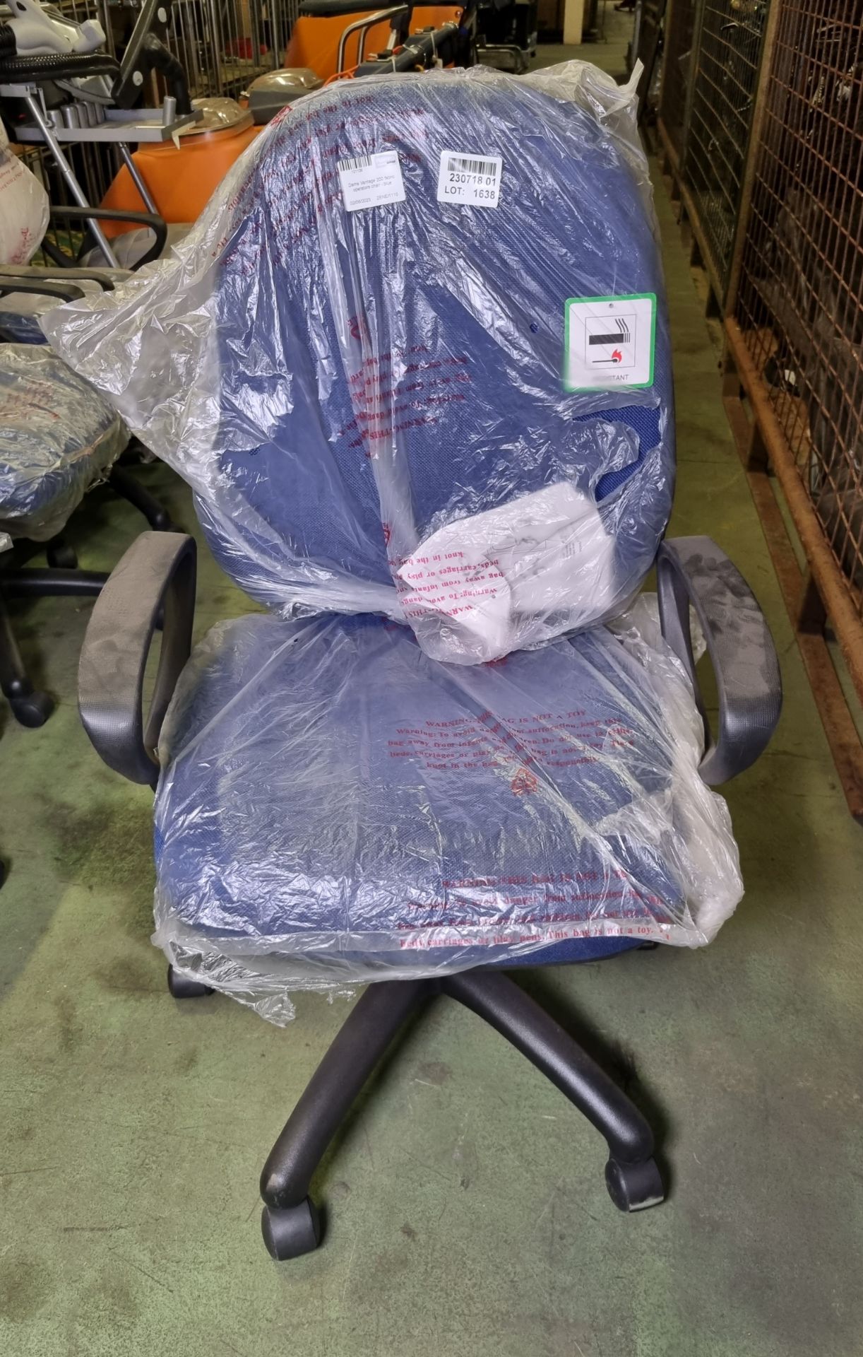 Dams Vantage 200 fabric operators chair - blue