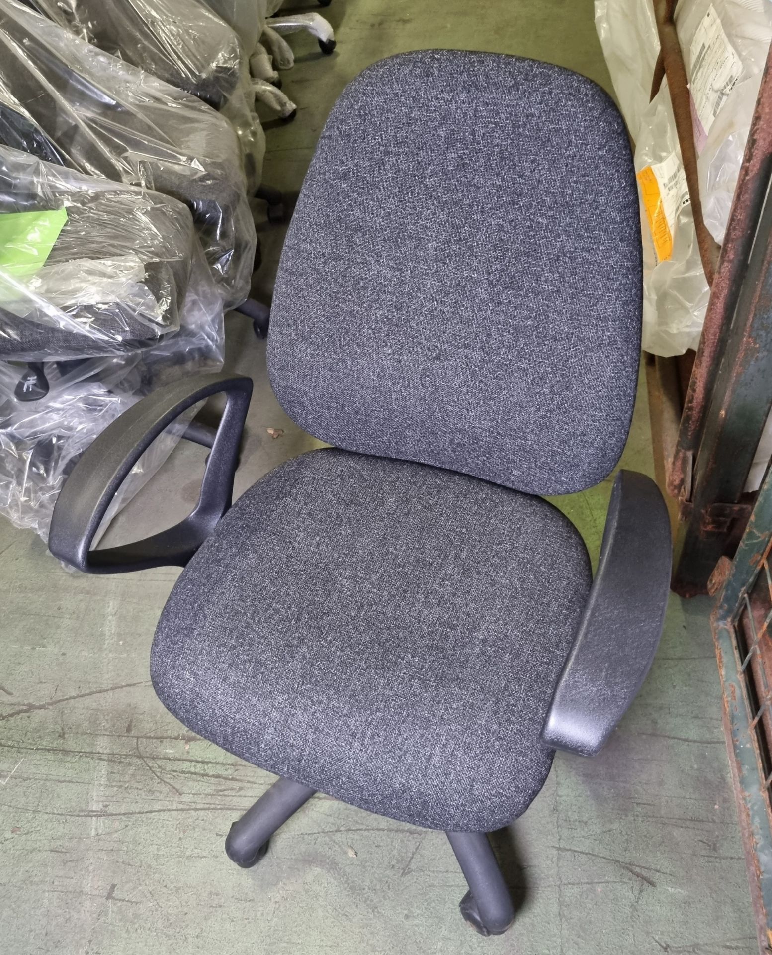 Dams Vantage fabric operators chair with fixed loop arms - charcoal - seat height: 460-570mm - Bild 2 aus 3