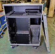 Pro Flightcase 15U rack flight case with multiple compartments - L 770 x W 700 x H 1120mm