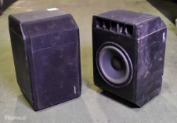 Bose 301 series IV speakers (pair) - W 250 x D 250 x H 420mm - 6kg (each)