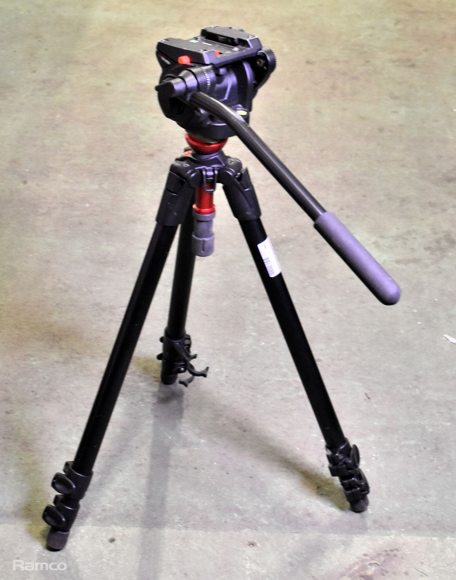 Manfrotto 501HDV head unit on a 745XB tripod with carry case - Image 2 of 8