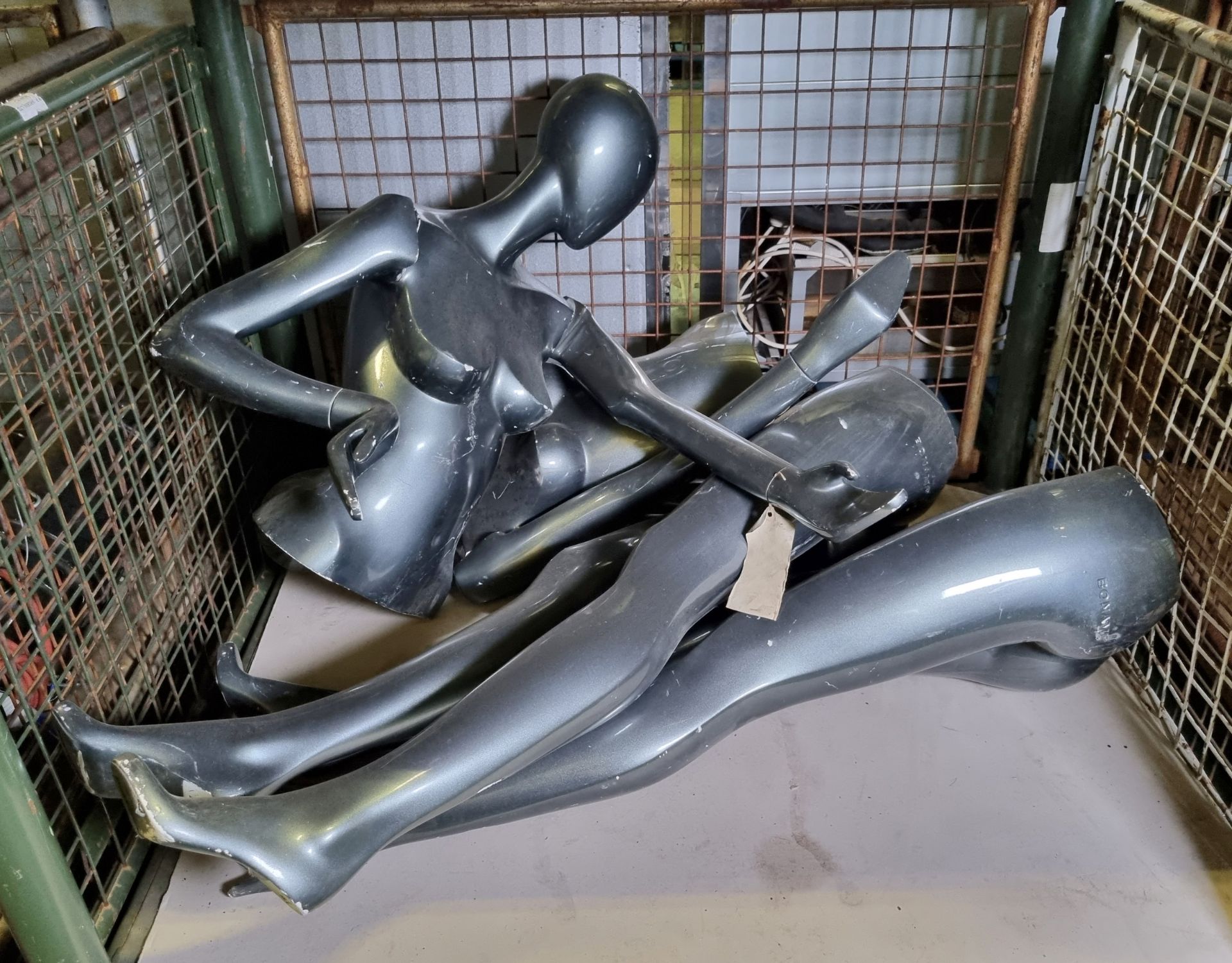 2x metallic effect grey plastic female mannequins with detachable limbs - Image 2 of 2