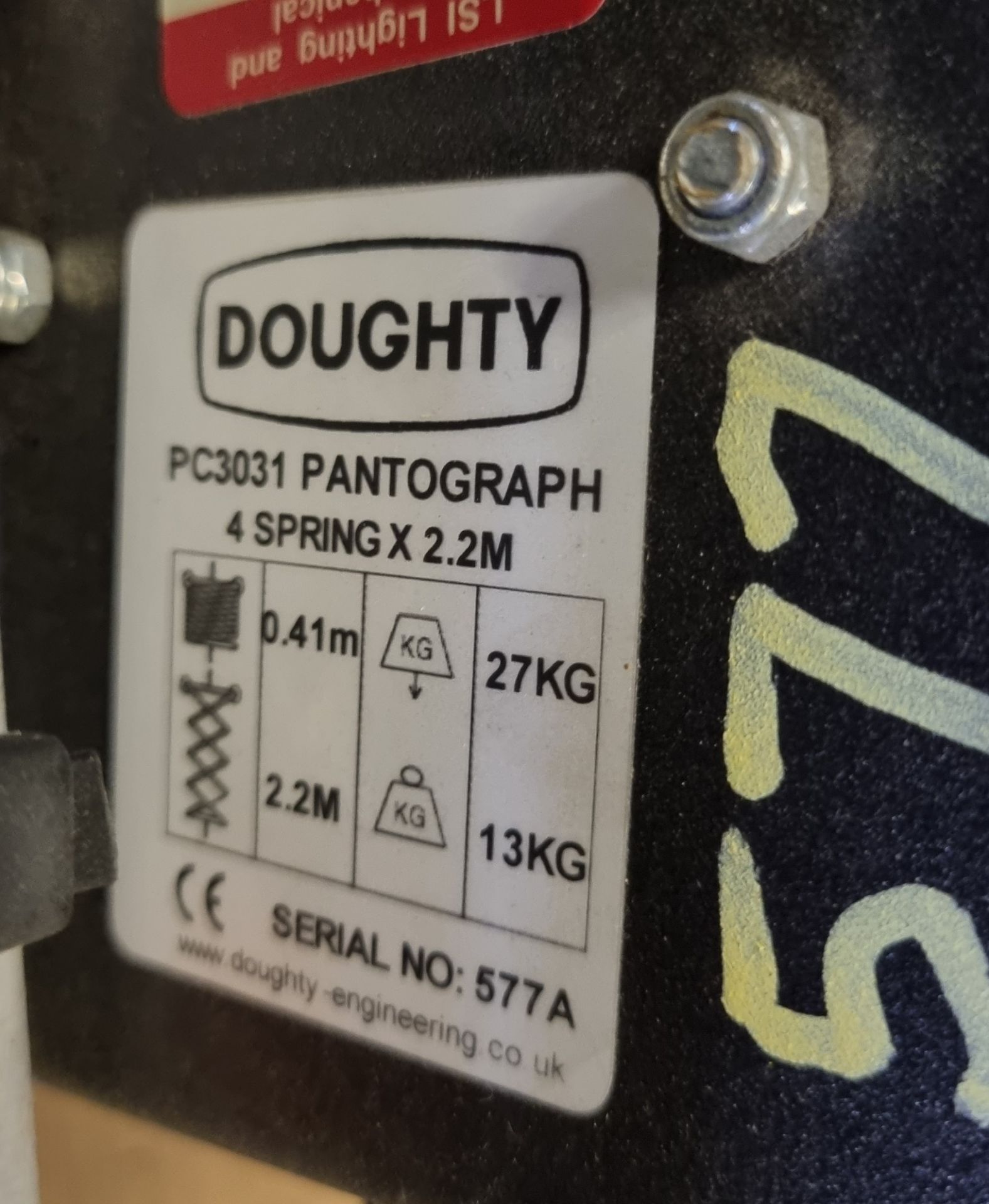 Doughty pantograph with 240V power supply - W 420 x D 150 x H 410 mm, Stage lighting pantograph - Image 4 of 5