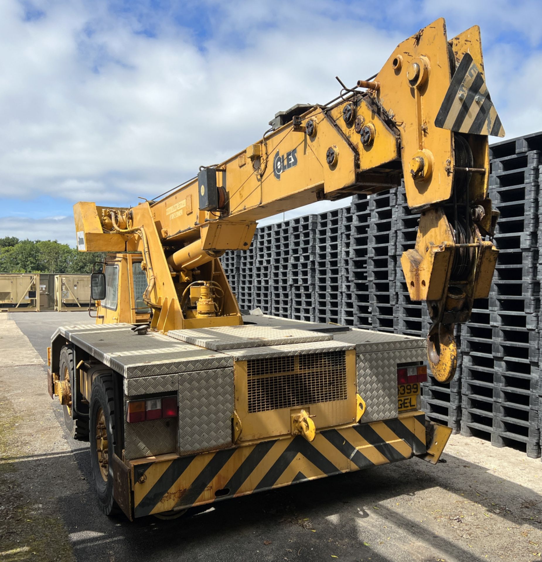 Coles Jumbo 412 12T static crane - 1986 - 3700cc engine - Diesel - Image 4 of 39